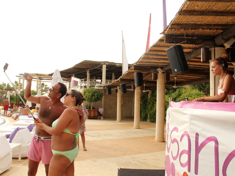 Tanja La Croix at Edde Sands
